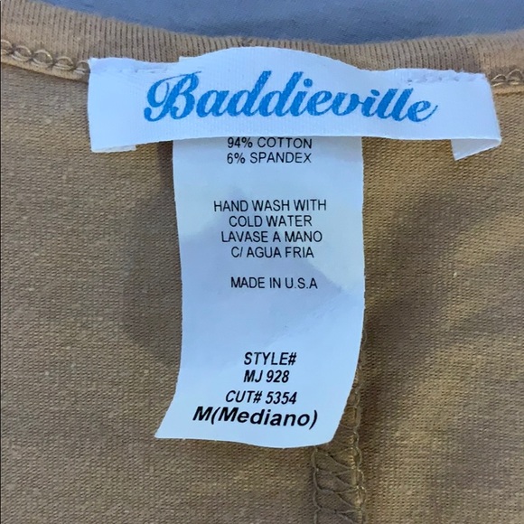 Deep Plunge Romper 🤎 - Picture 4 of 7